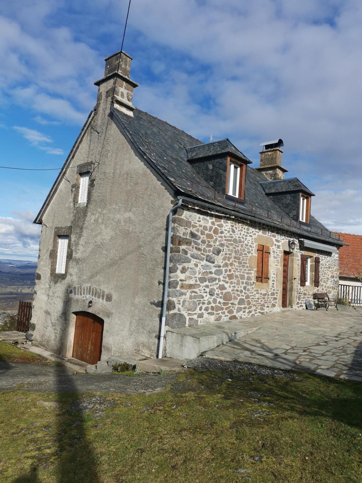 Maison Chez La Malie Le Monteil  Bagian luar foto